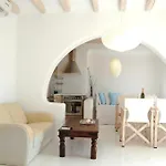 Elia House